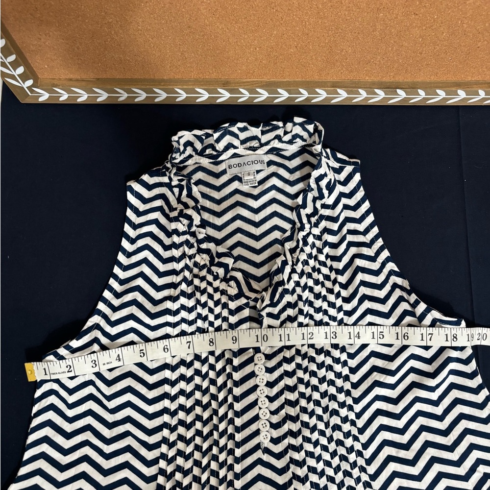 Bodacious Chevron Patterned Dress - image 7